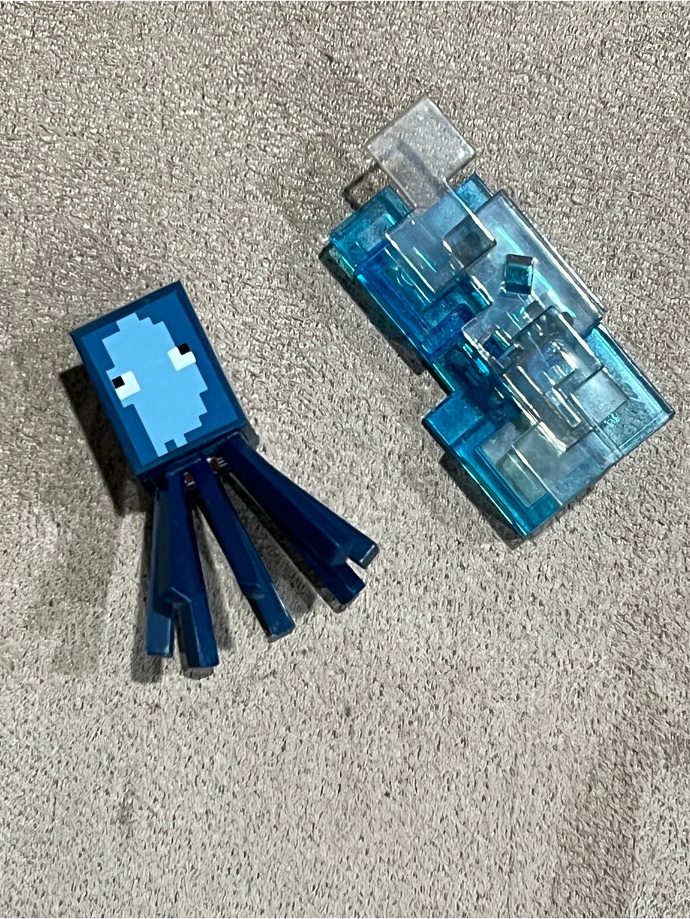 Minecraft Craftables Series 1 (2015) Jinx Mojang Squid Mini Figure loose